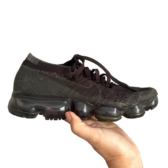 Nike Air Vapormax Triple Black Runners - 6 - Picture 7 of 12